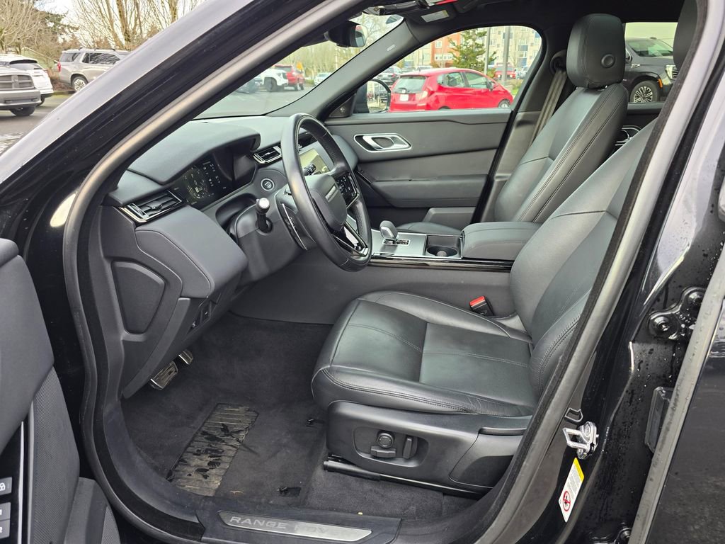 Used 2025 Land Rover Range Rover Velar Dynamic SE image 20