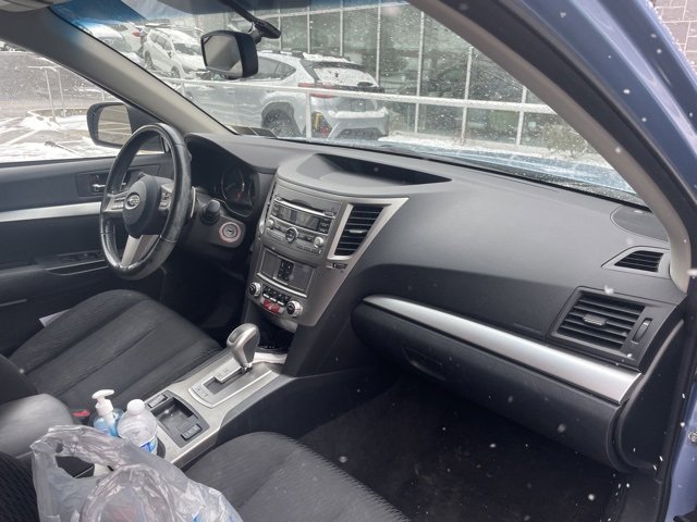 Used 2011 Subaru Outback 2.5i Premium w/ All-Weather Pkg image 22