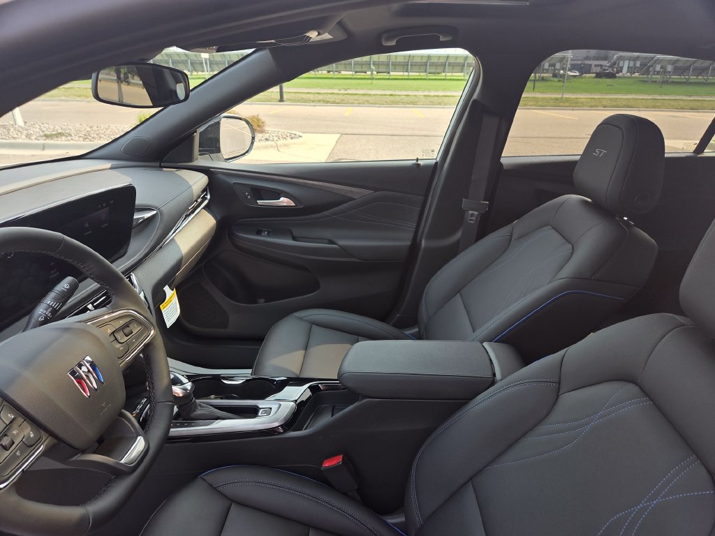 New 2026 Buick Envista Sport Touring w/ Convenience I Package FWD image 7