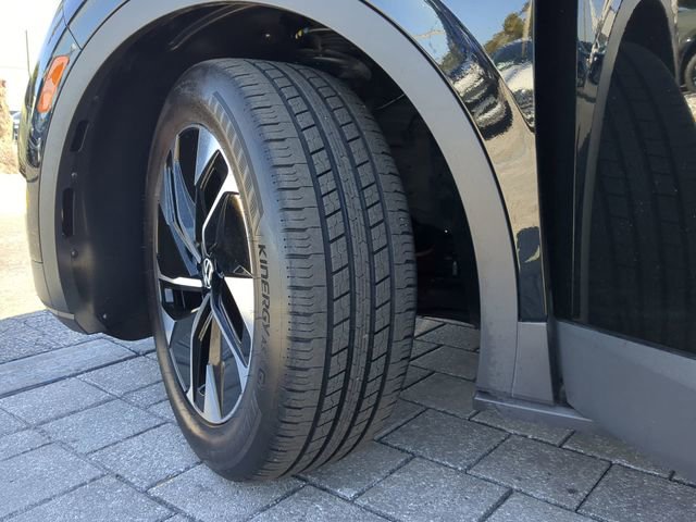 Used 2021 Volkswagen ID.4 Pro S image 36