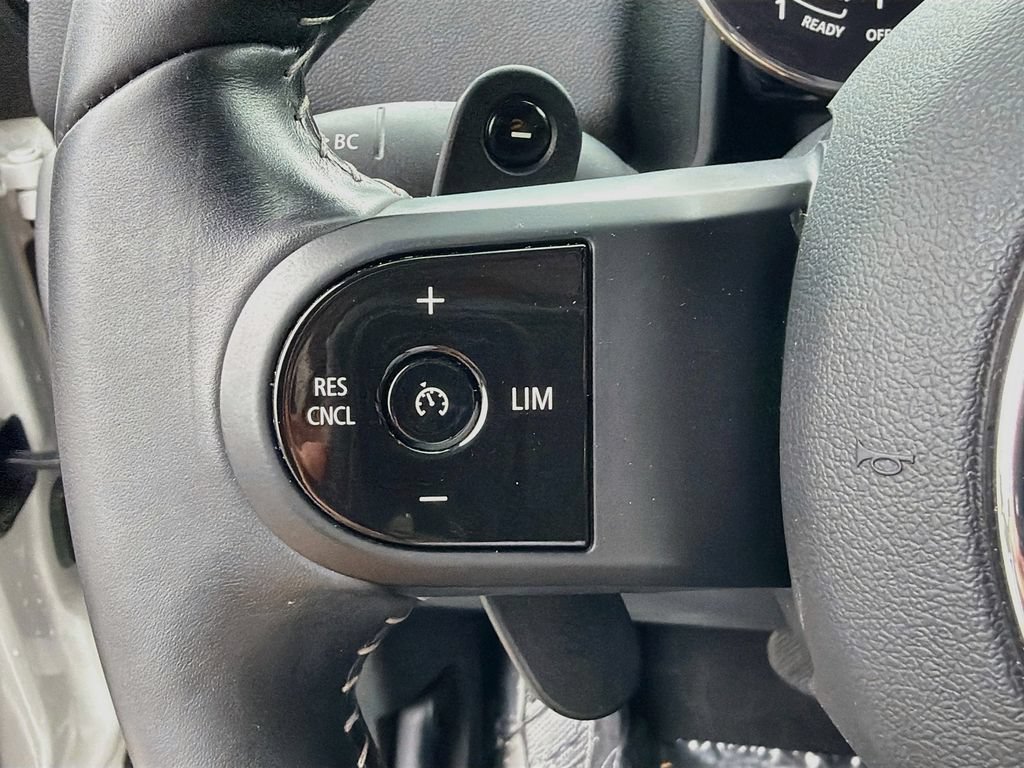 Used 2024 MINI Cooper Countryman S w/ Storage Package FWD image 35