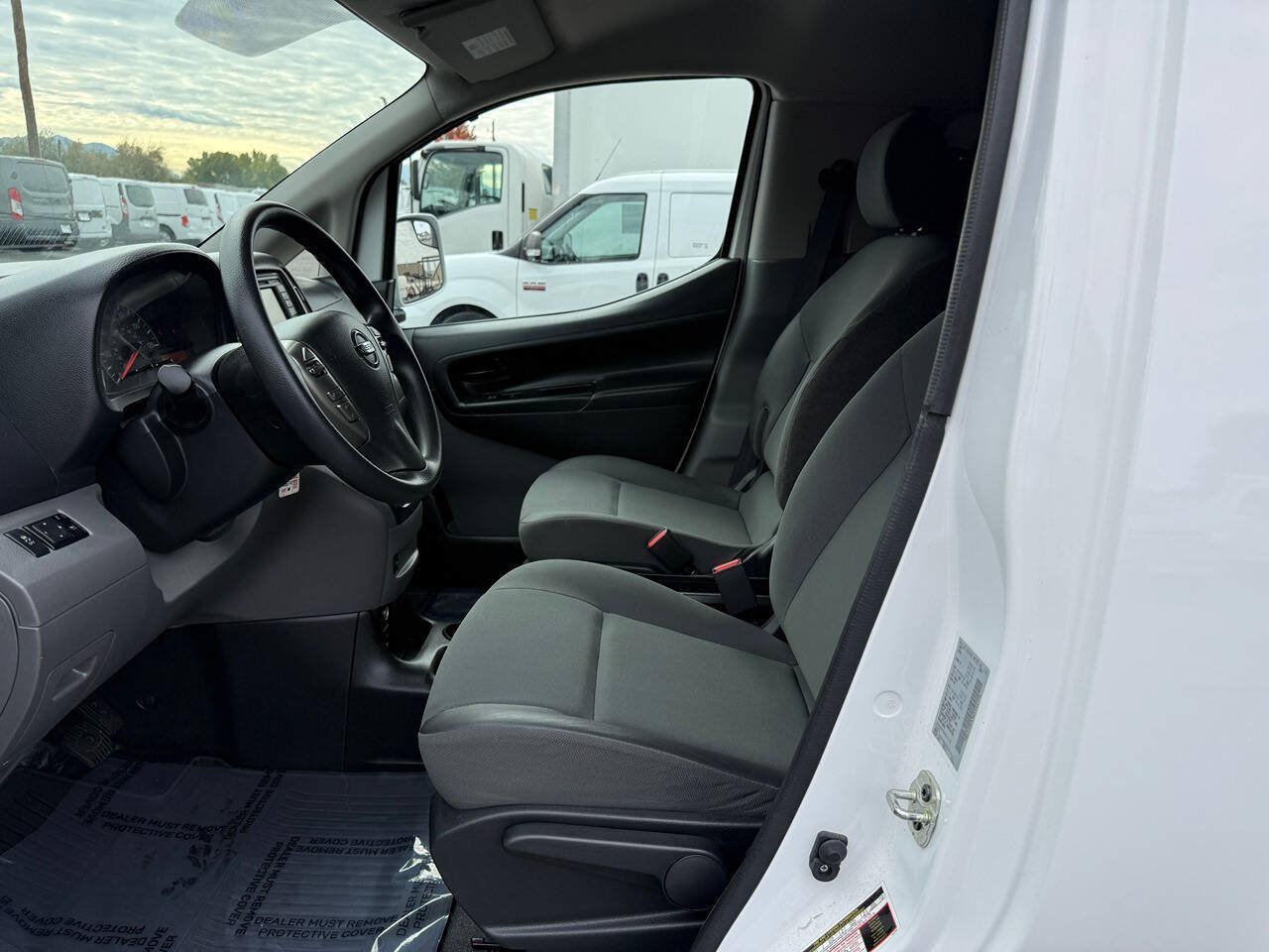 Used 2019 Nissan NV200 SV w/ Navigation Package FWD image 14
