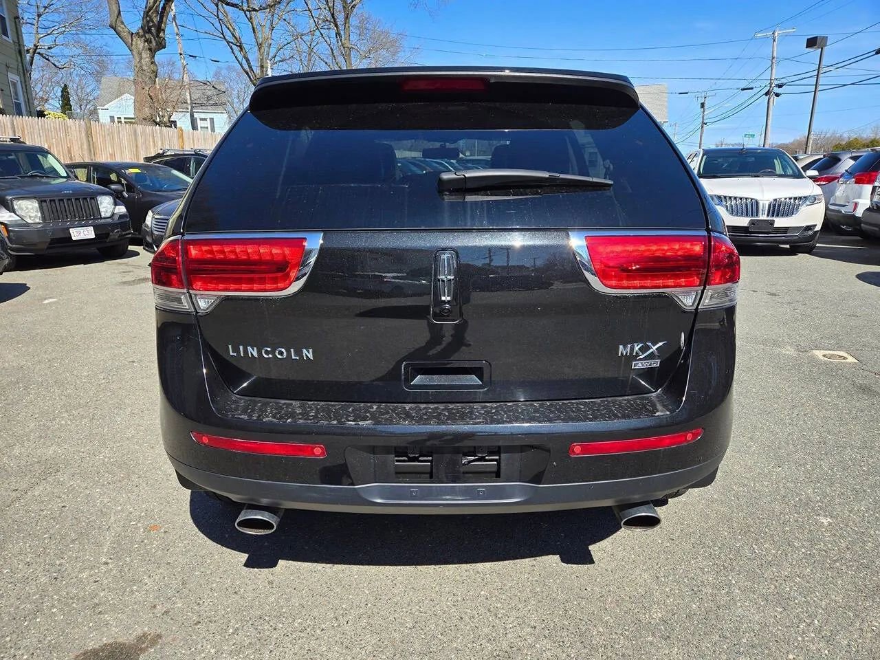Used 2015 Lincoln MKX AWD w/ Equipment Group 102A image 8