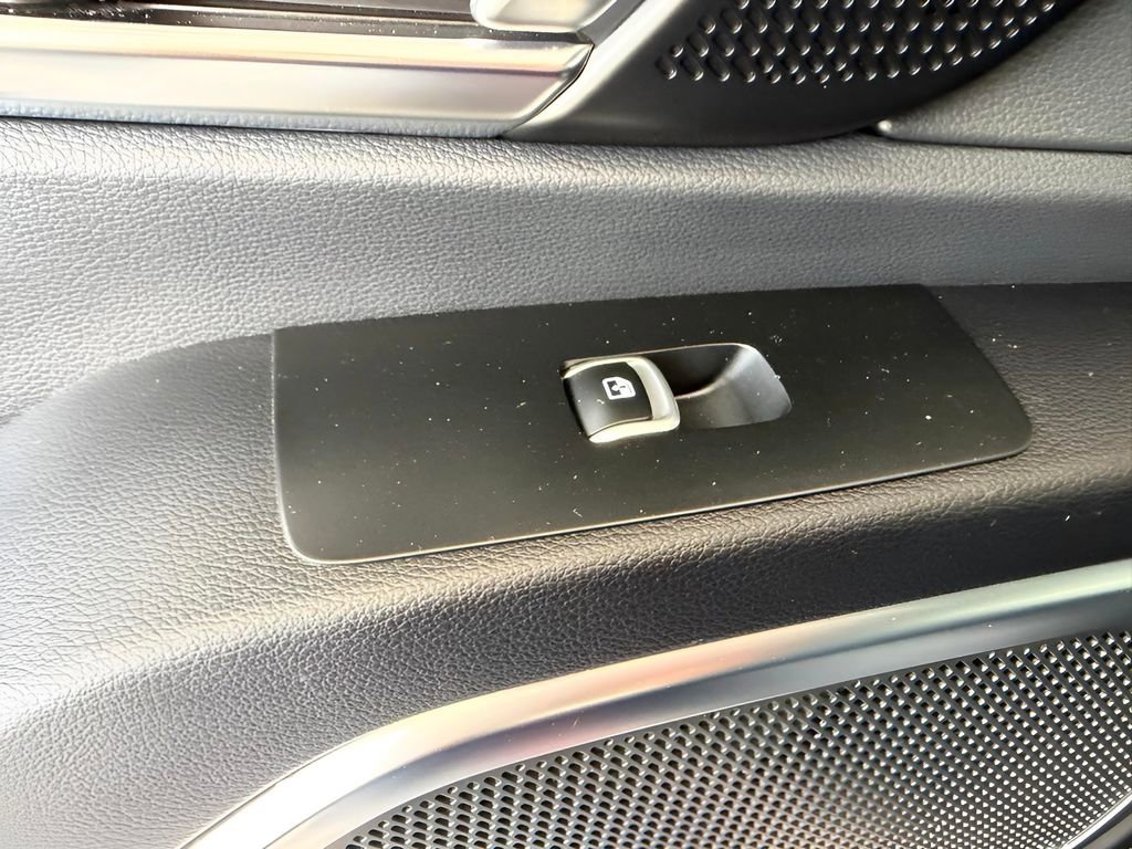 Used 2024 Kia Telluride SX image 19