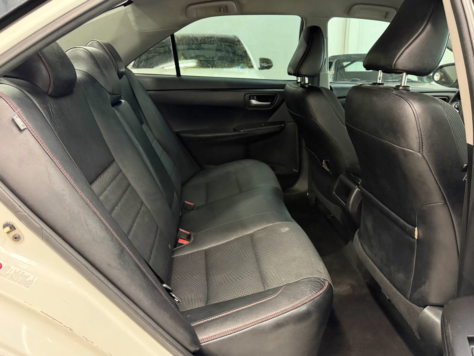 Used 2017 Toyota Camry SE FWD image 22