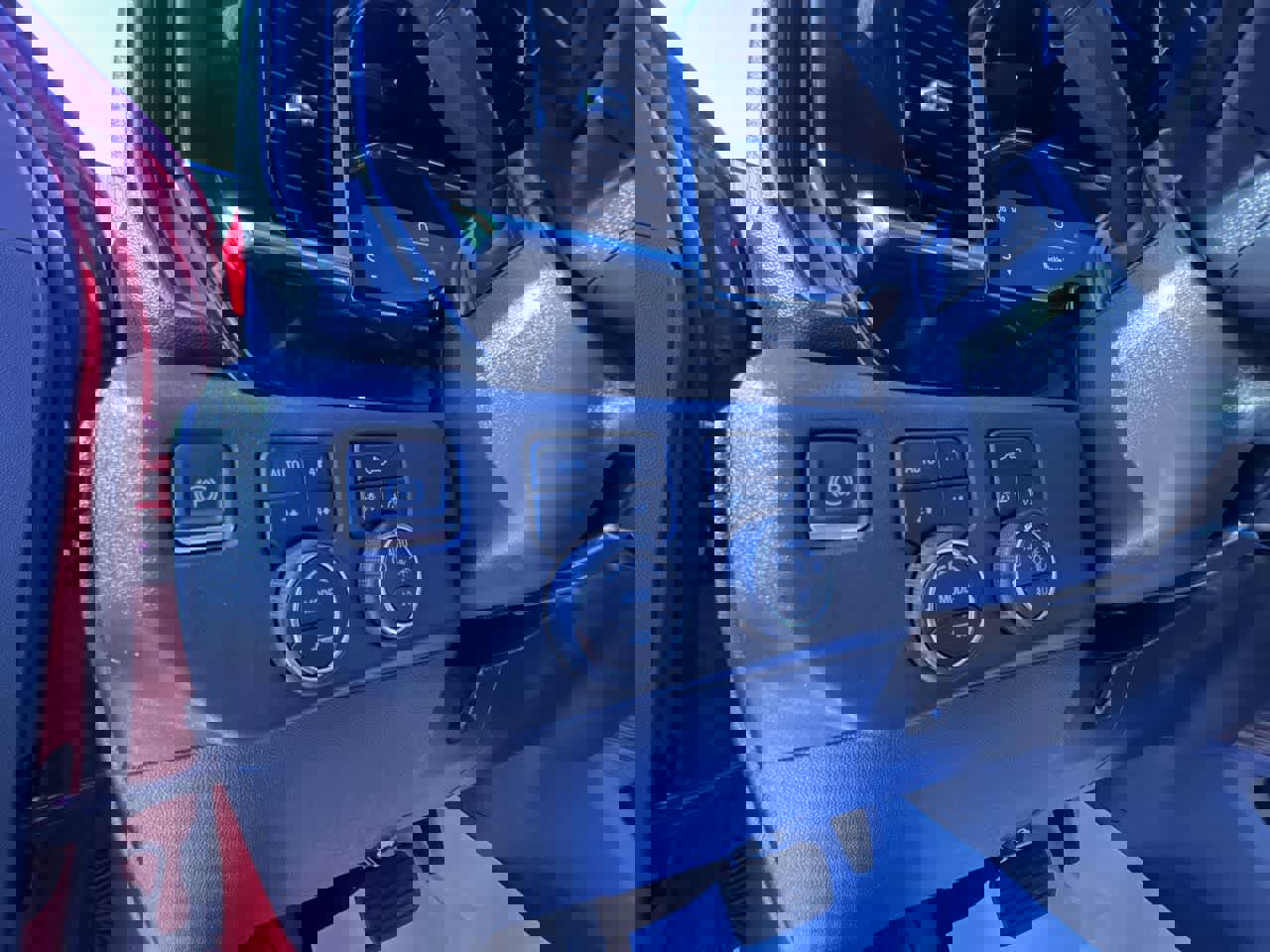 Used 2024 Chevrolet Silverado 1500 LT Trail Boss w/ Convenience Package II image 16