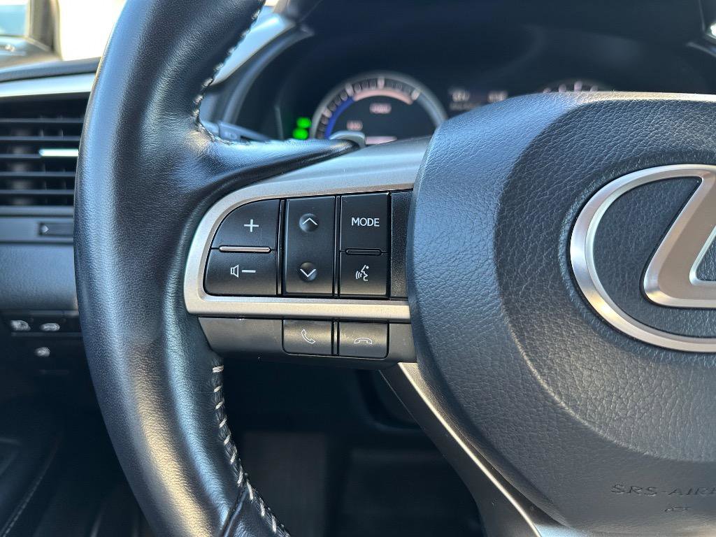 Used 2022 Lexus RX 450hL AWD w/ Premium Package image 11