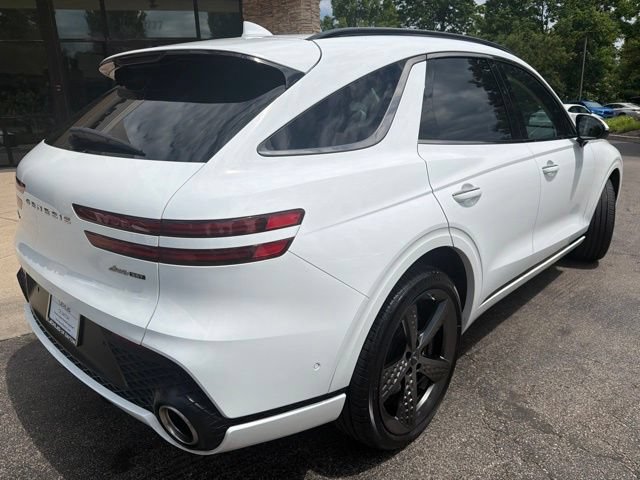 Used 2025 Genesis GV70 3.5T Sport w/ Sport Advanced Package AWD/4WD image 7