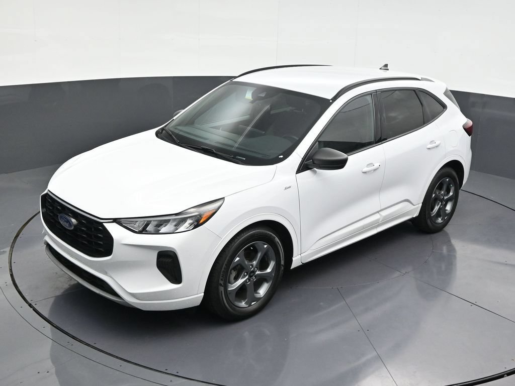 Used 2023 Ford Escape ST-Line w/ Tech Pack #1 FWD image 15