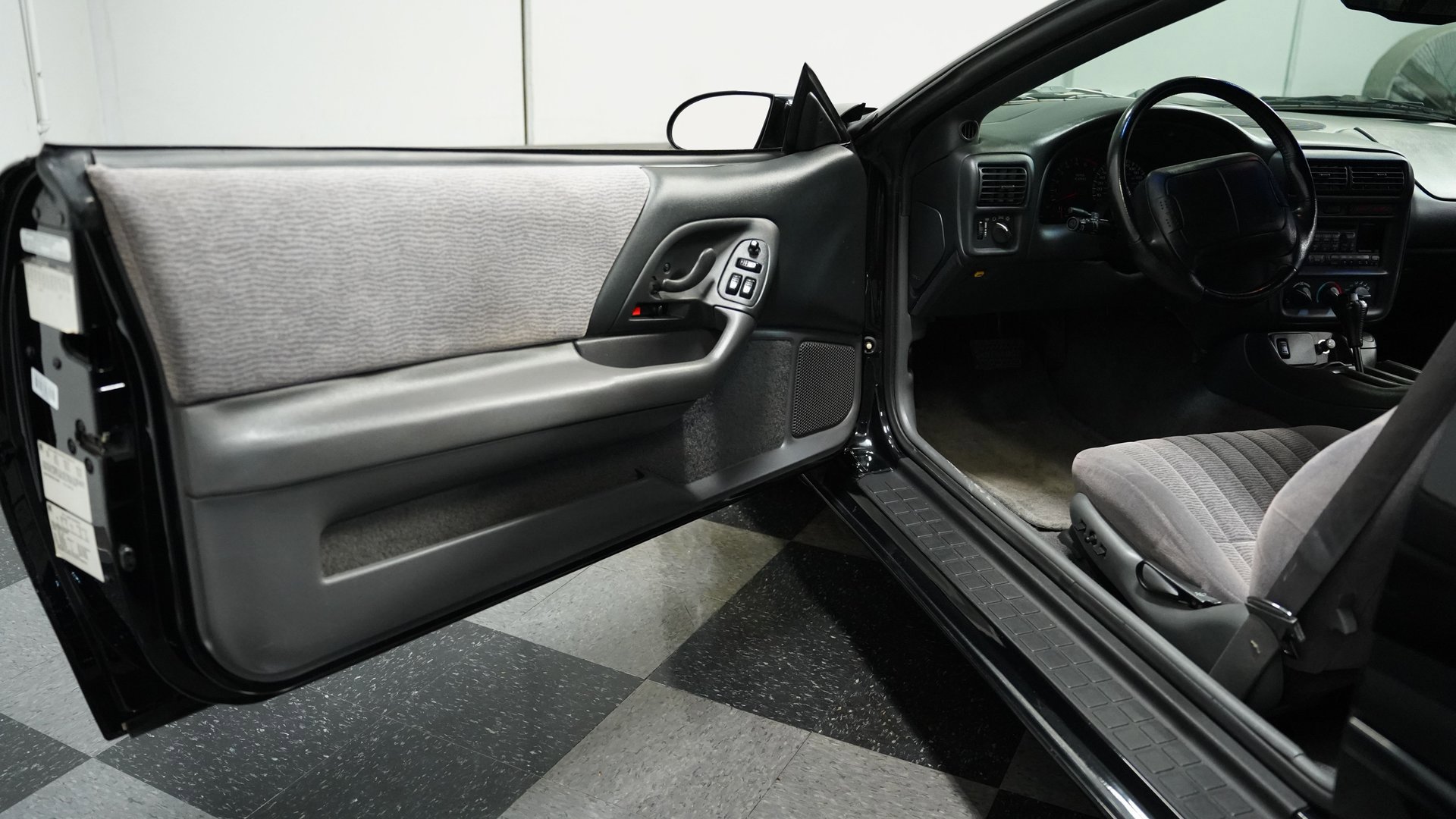 Used 1997 Chevrolet Camaro Z28 w/ Preferred Equipment Group 2 image 32