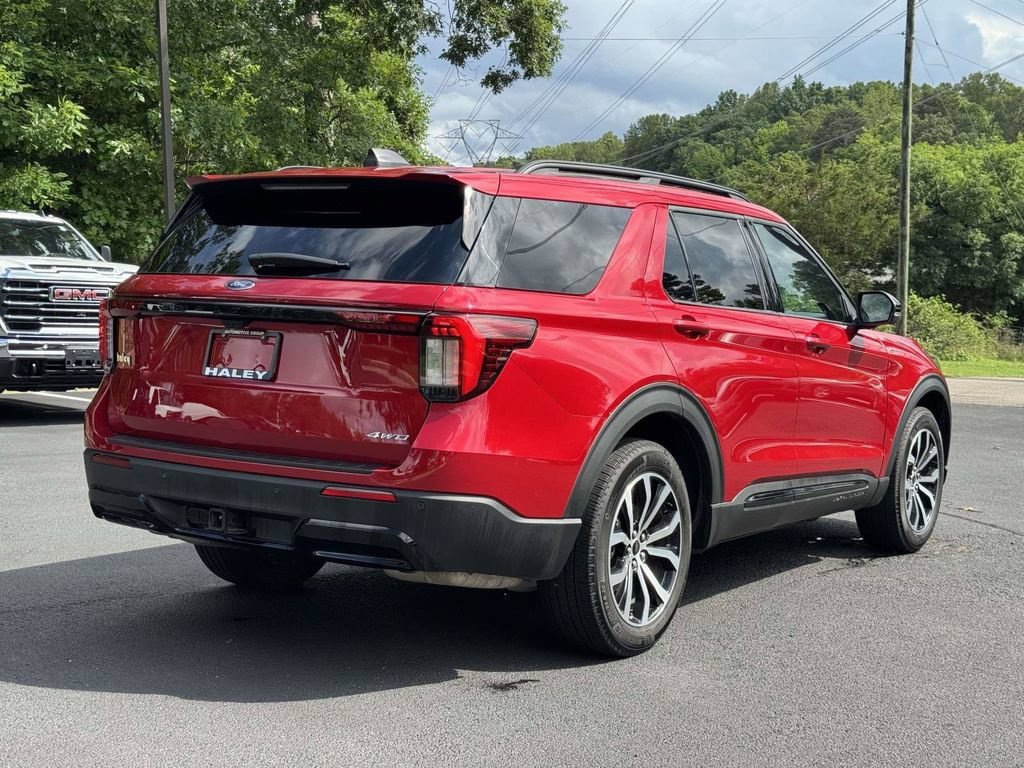 Used 2025 Ford Explorer ST-Line AWD/4WD image 22