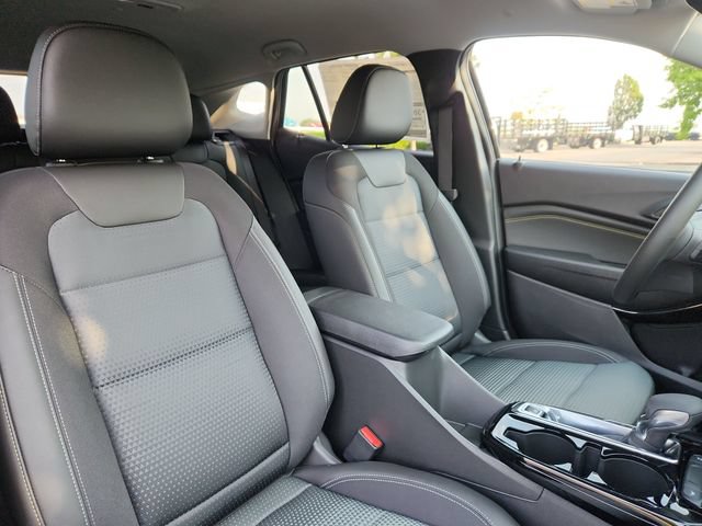 New 2026 Chevrolet Trax LT w/ Driver Confidence Package FWD image 14