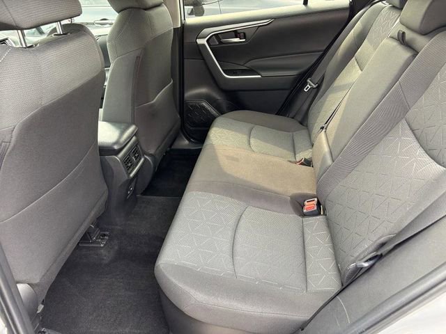 Used 2024 Toyota RAV4 XLE image 27