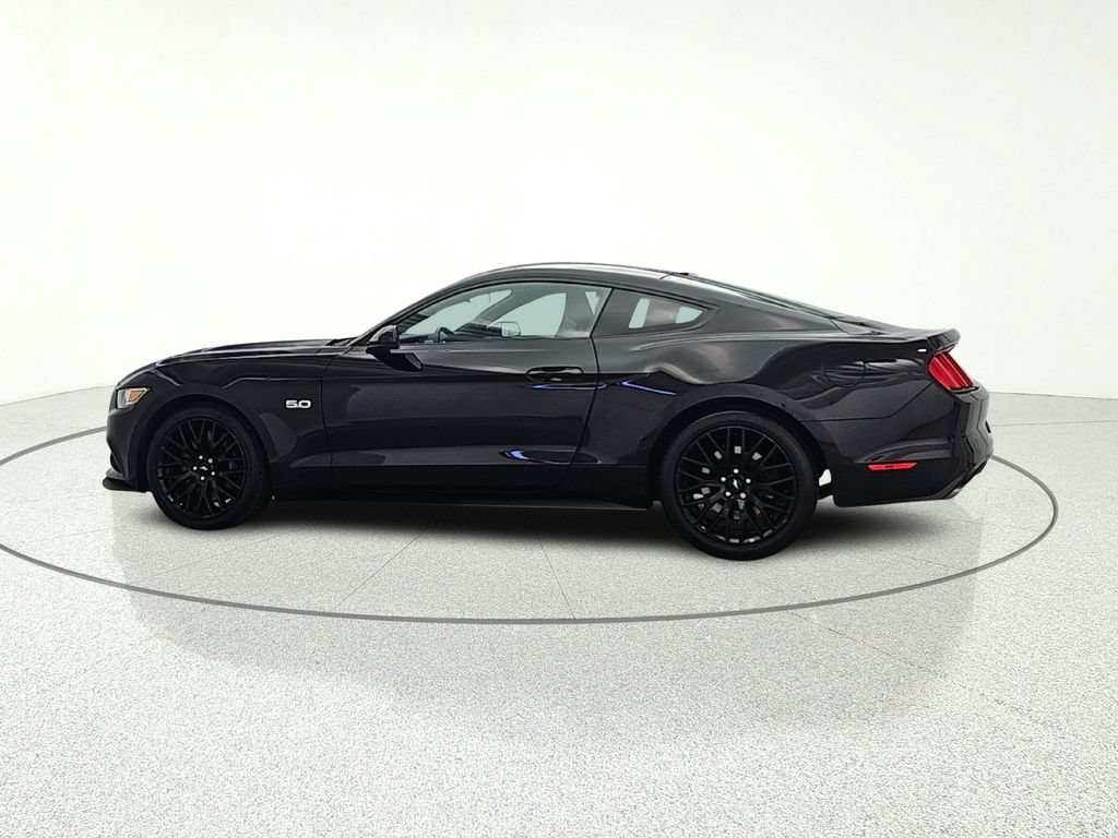Used 2017 Ford Mustang GT w/ GT Performance Package RWD image 5
