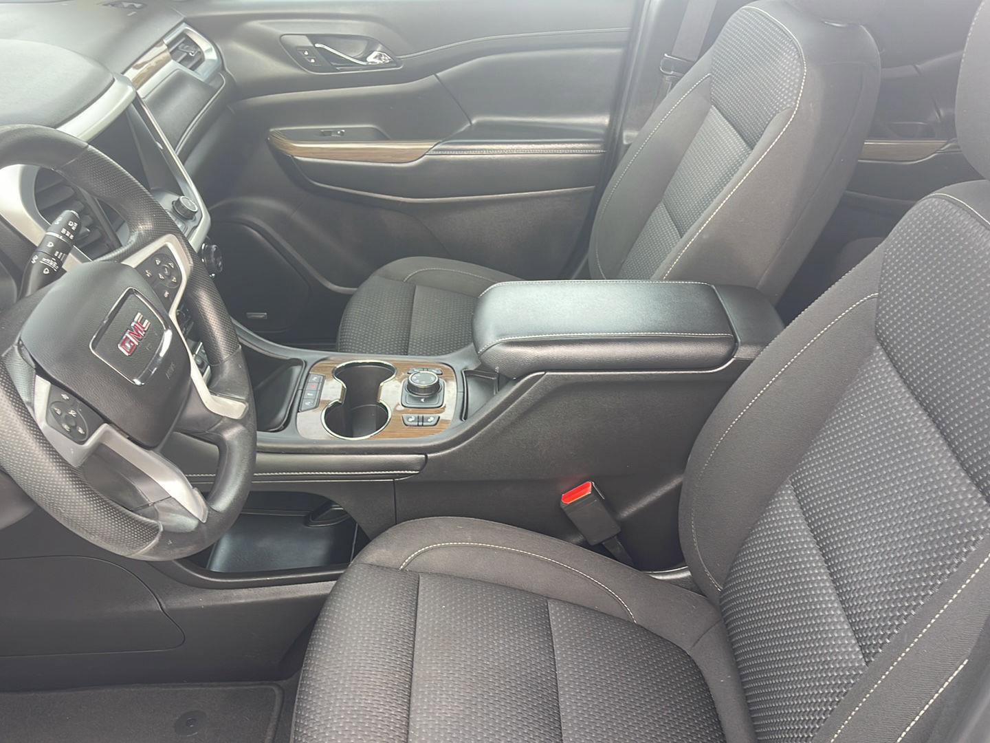 Used 2022 GMC Acadia SLE w/ Driver Convenience Package AWD/4WD image 9