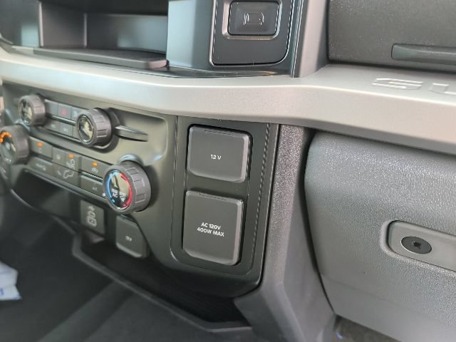 New 2026 Ford F250 XLT w/ Snow Plow Prep Package AWD/4WD image 32