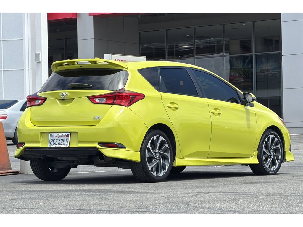 Used 2018 Toyota Corolla iM w/ All-Weather Mat Package FWD image 4