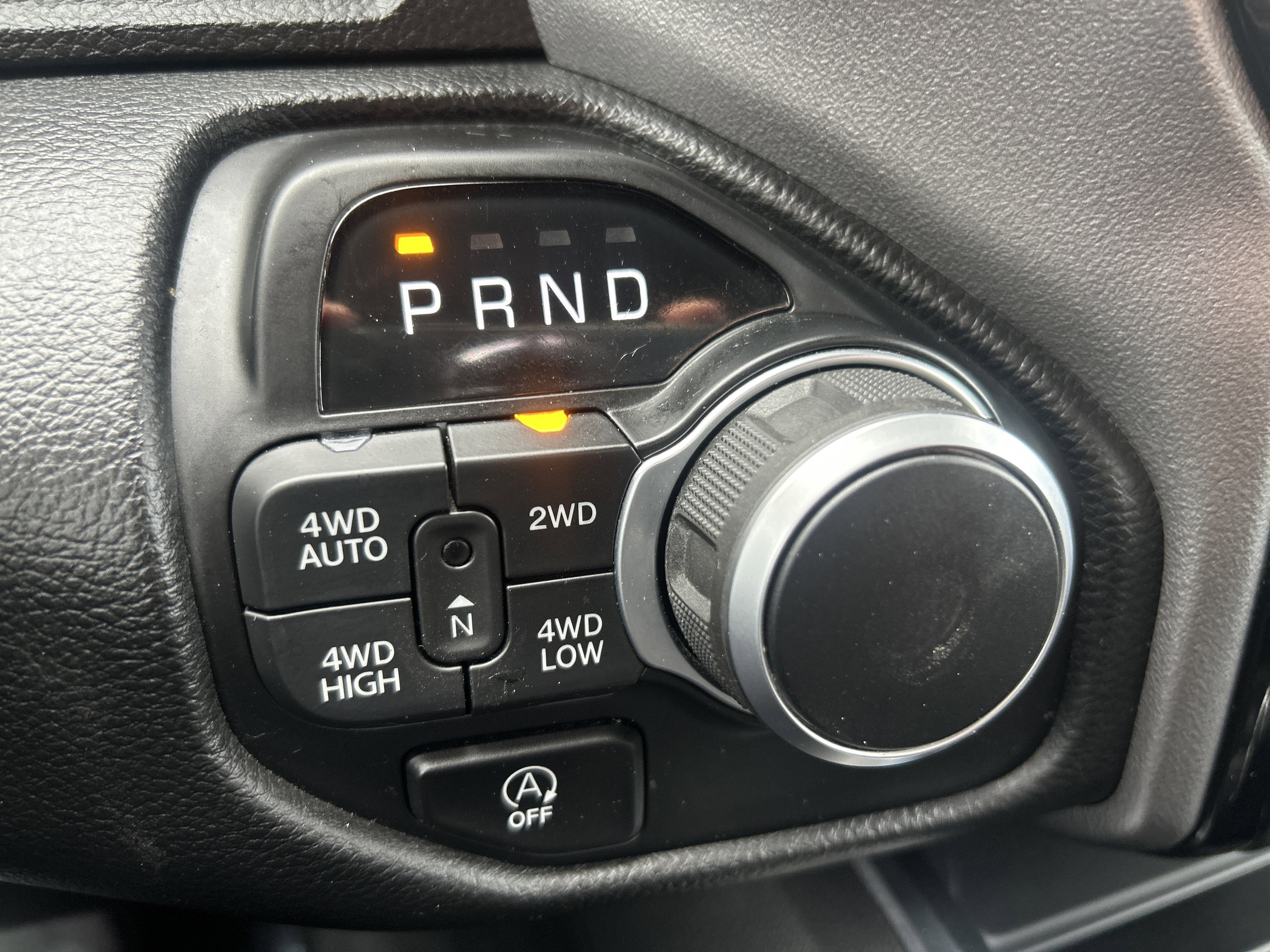 Used 2025 RAM 1500 Big Horn AWD/4WD image 24