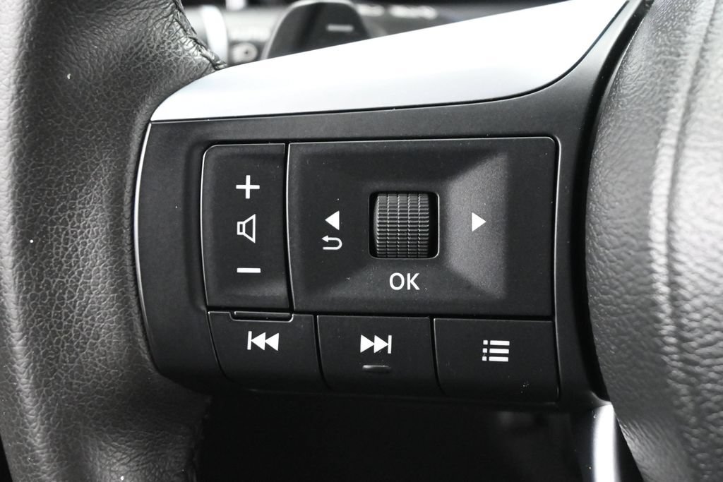 Used 2023 INFINITI QX60 Luxe w/ Cargo Package FWD image 7