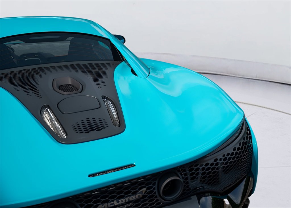 New 2025 McLaren Artura image 28