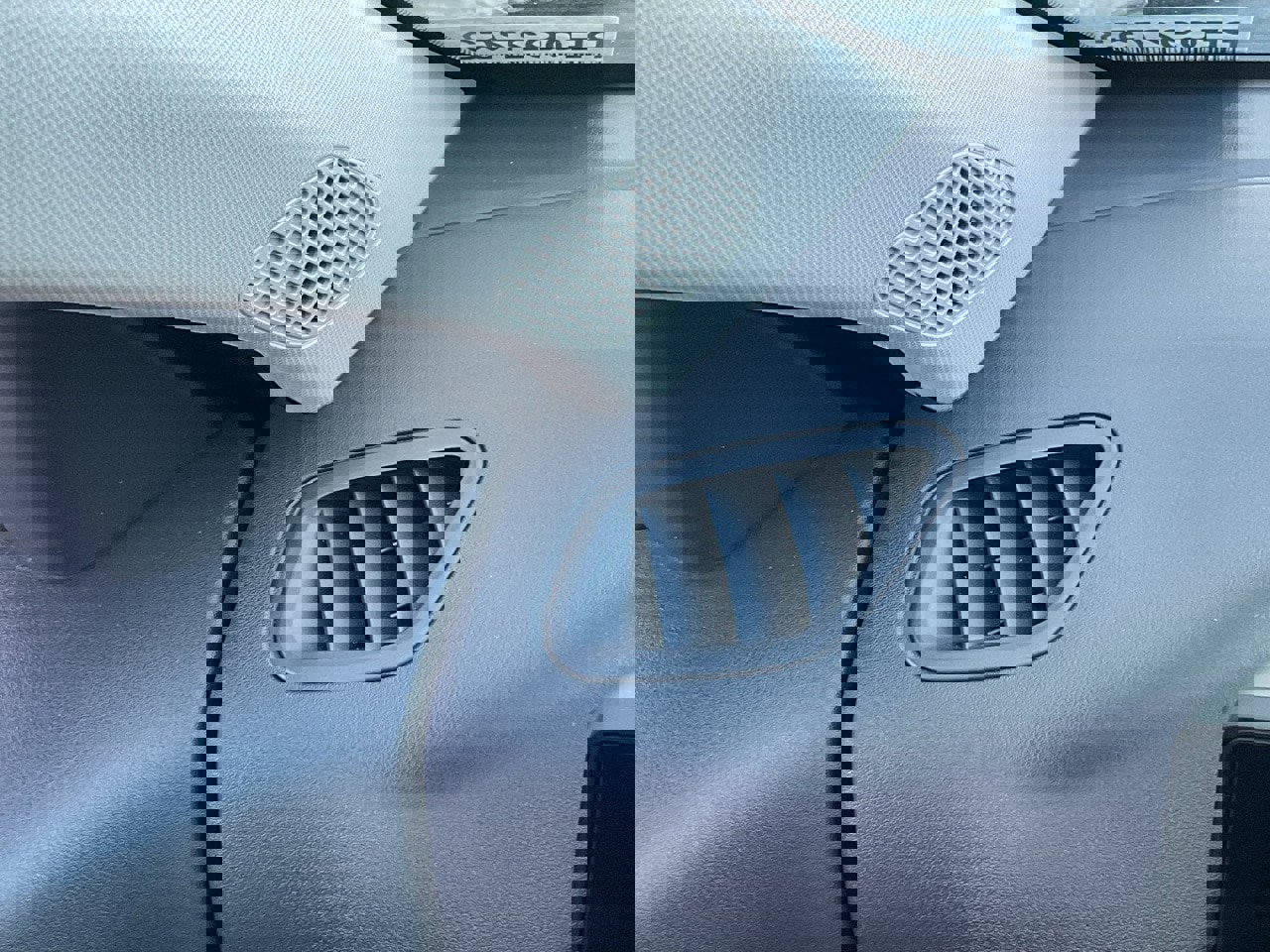 Used 2025 Kia K4 LXS image 26