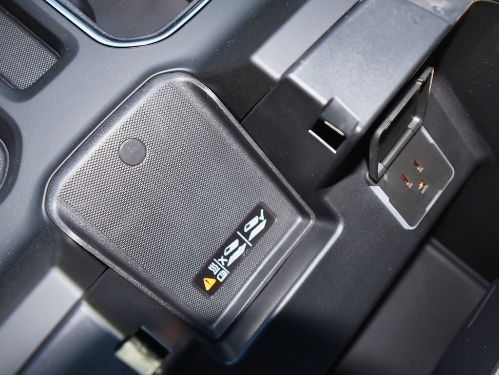 New 2026 GMC Sierra 1500 Elevation w/ Elevation Premium Package image 24