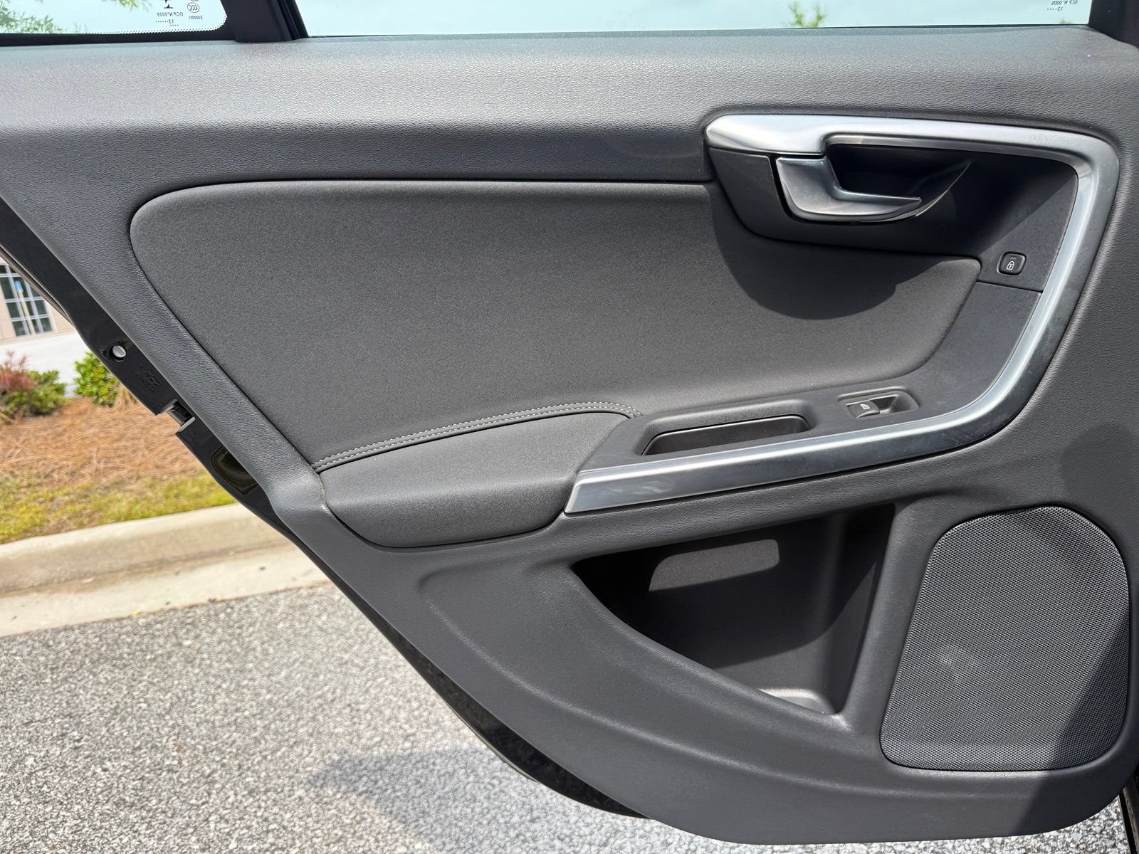 Used 2014 Volvo S60 T5 FWD image 44