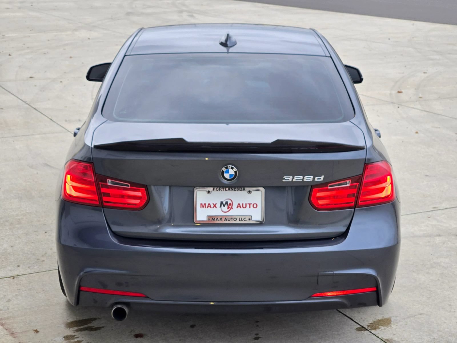 Used 2014 BMW 328d Sedan RWD image 7