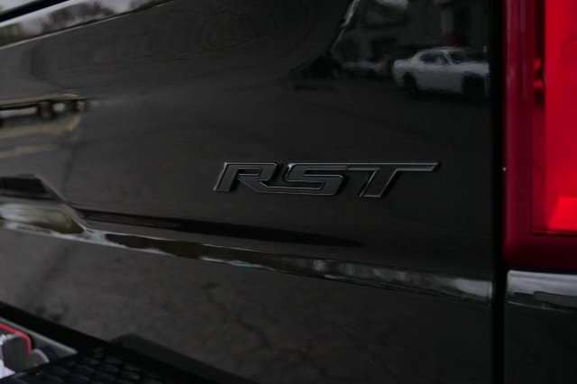 Used 2021 Chevrolet Silverado 1500 RST w/ Redline Edition image 37