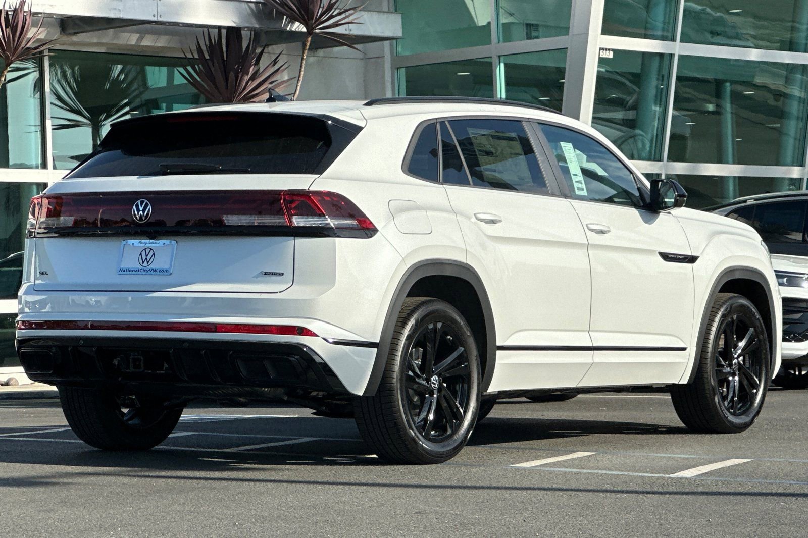New 2026 Volkswagen Atlas Cross Sport SEL R-Line image 5