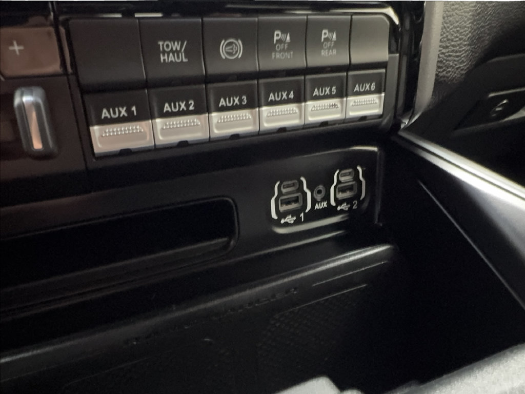 Used 2022 RAM 2500 Laramie AWD/4WD image 53