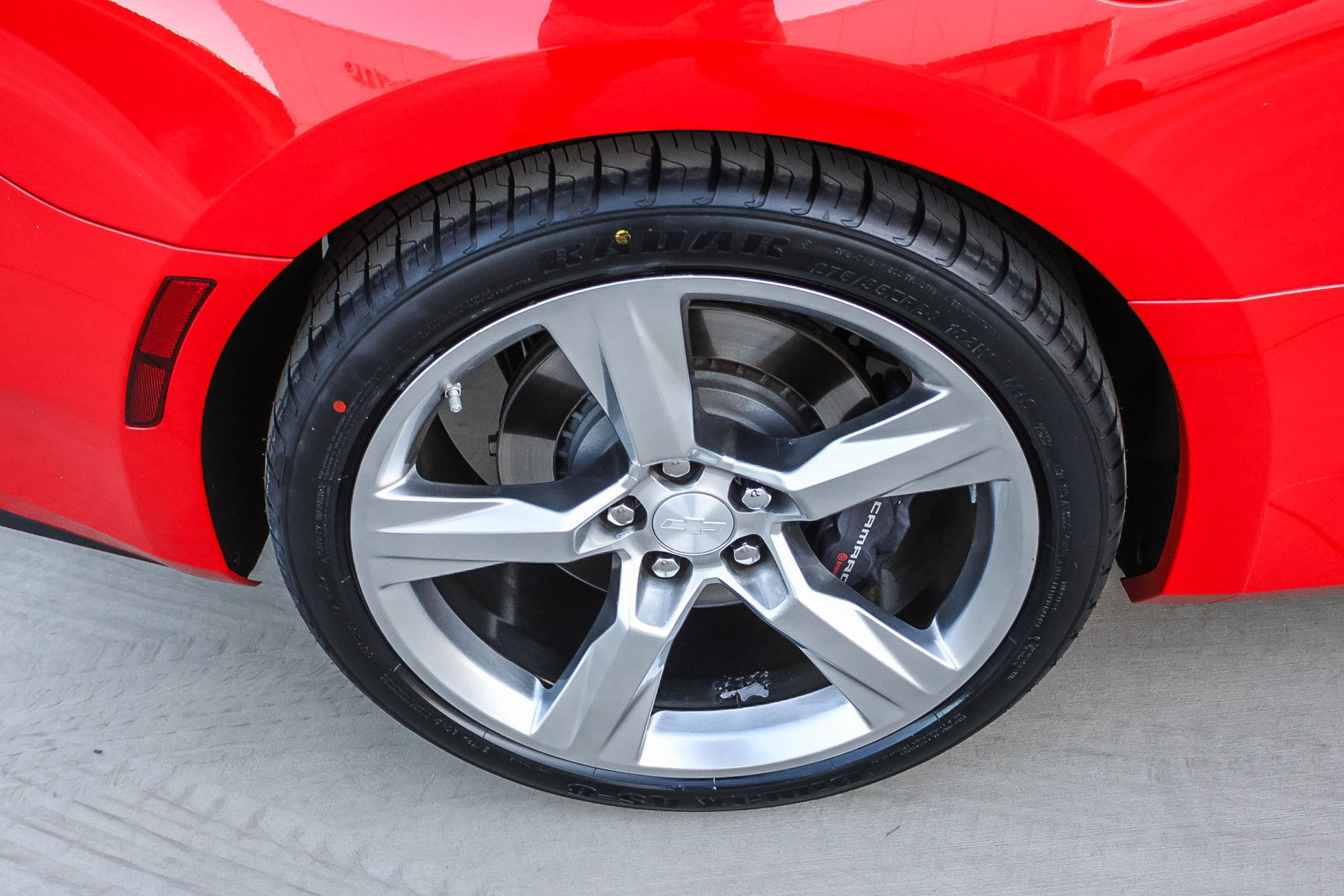 Used 2018 Chevrolet Camaro SS RWD image 12