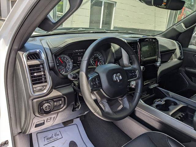 Used 2024 RAM 1500 Laramie AWD/4WD image 10