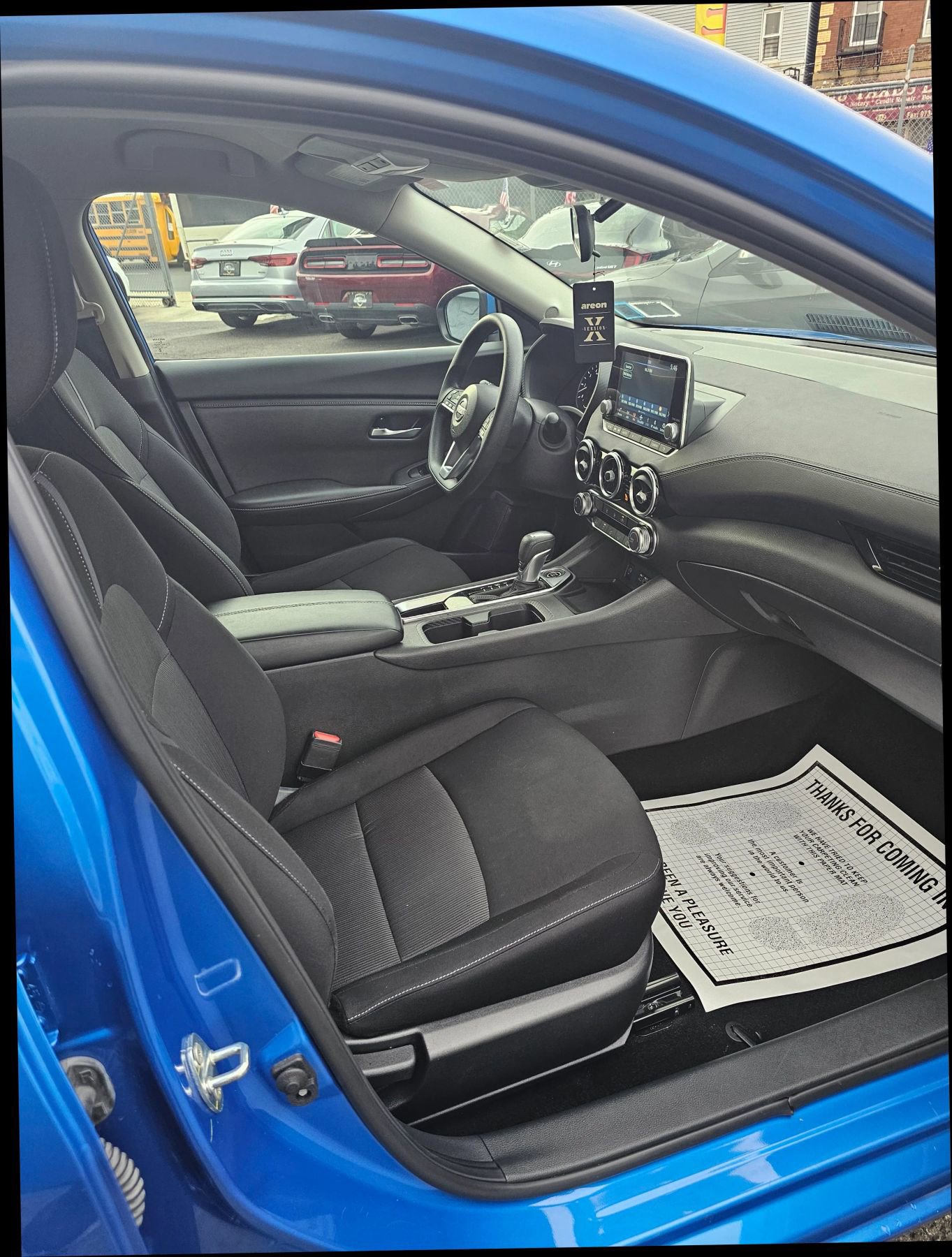 Used 2024 Nissan Sentra SV image 9