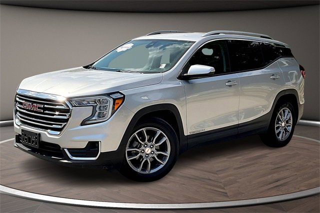 Used 2022 GMC Terrain SLT