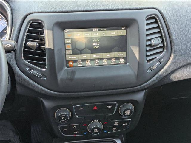 Used 2021 Jeep Compass Latitude image 15