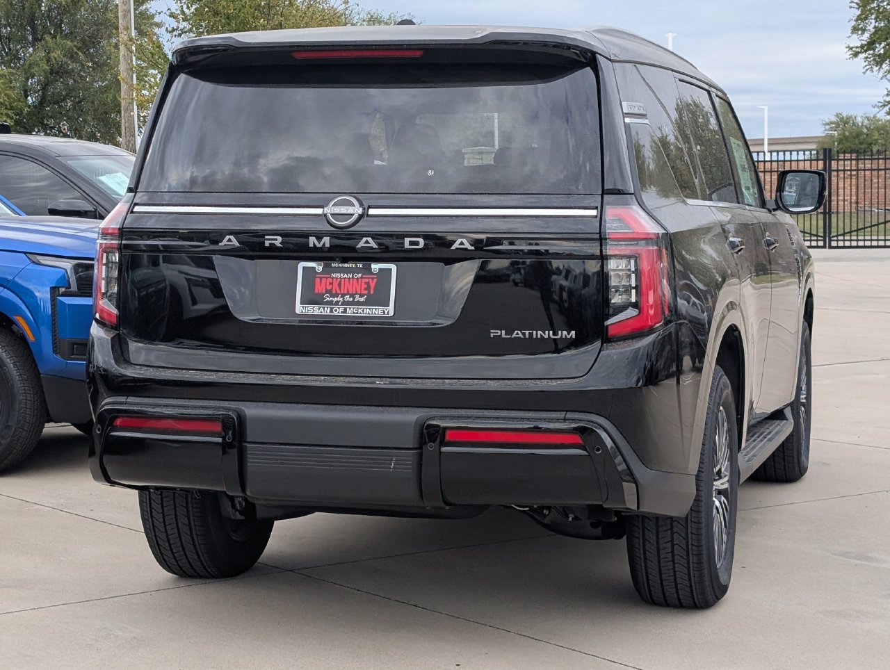 New 2027 Nissan Armada Platinum AWD/4WD image 4