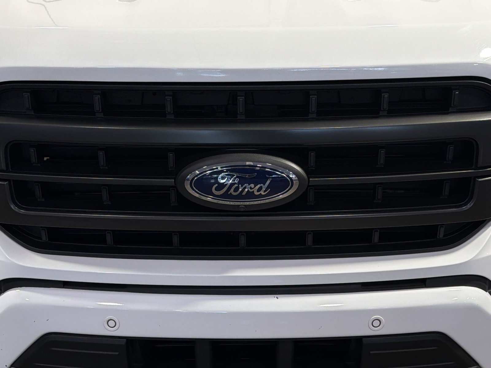 Used 2023 Ford F150 Lariat w/ Equipment Group 502A High AWD/4WD image 12