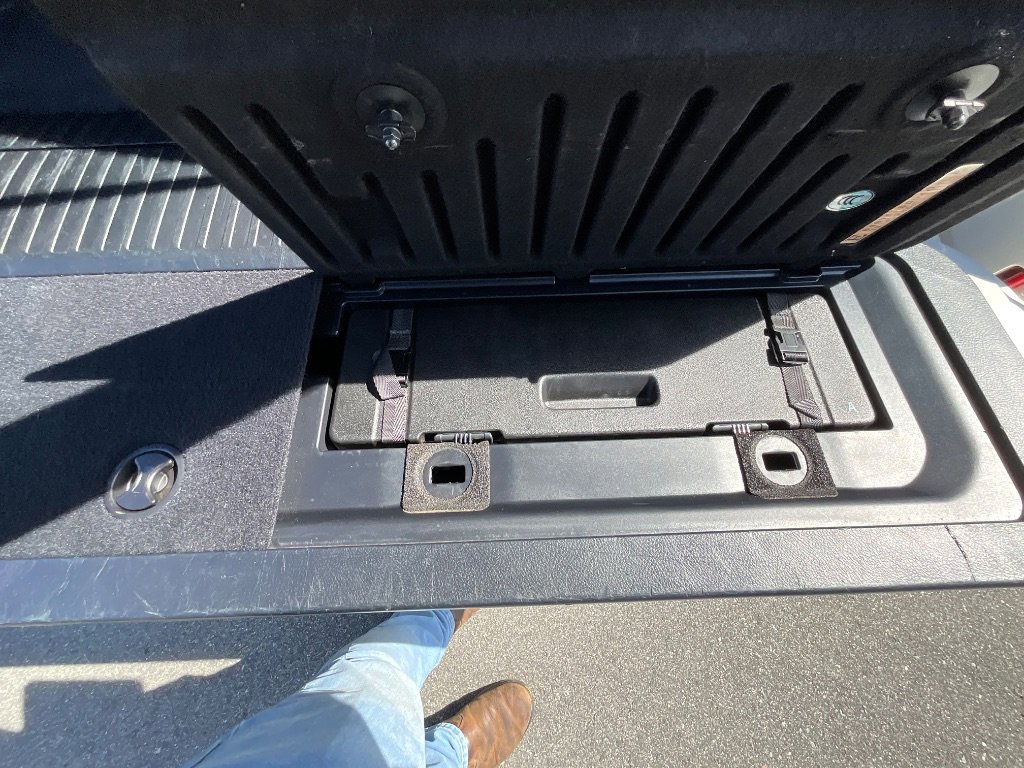 Used 2016 Toyota Land Cruiser image 30