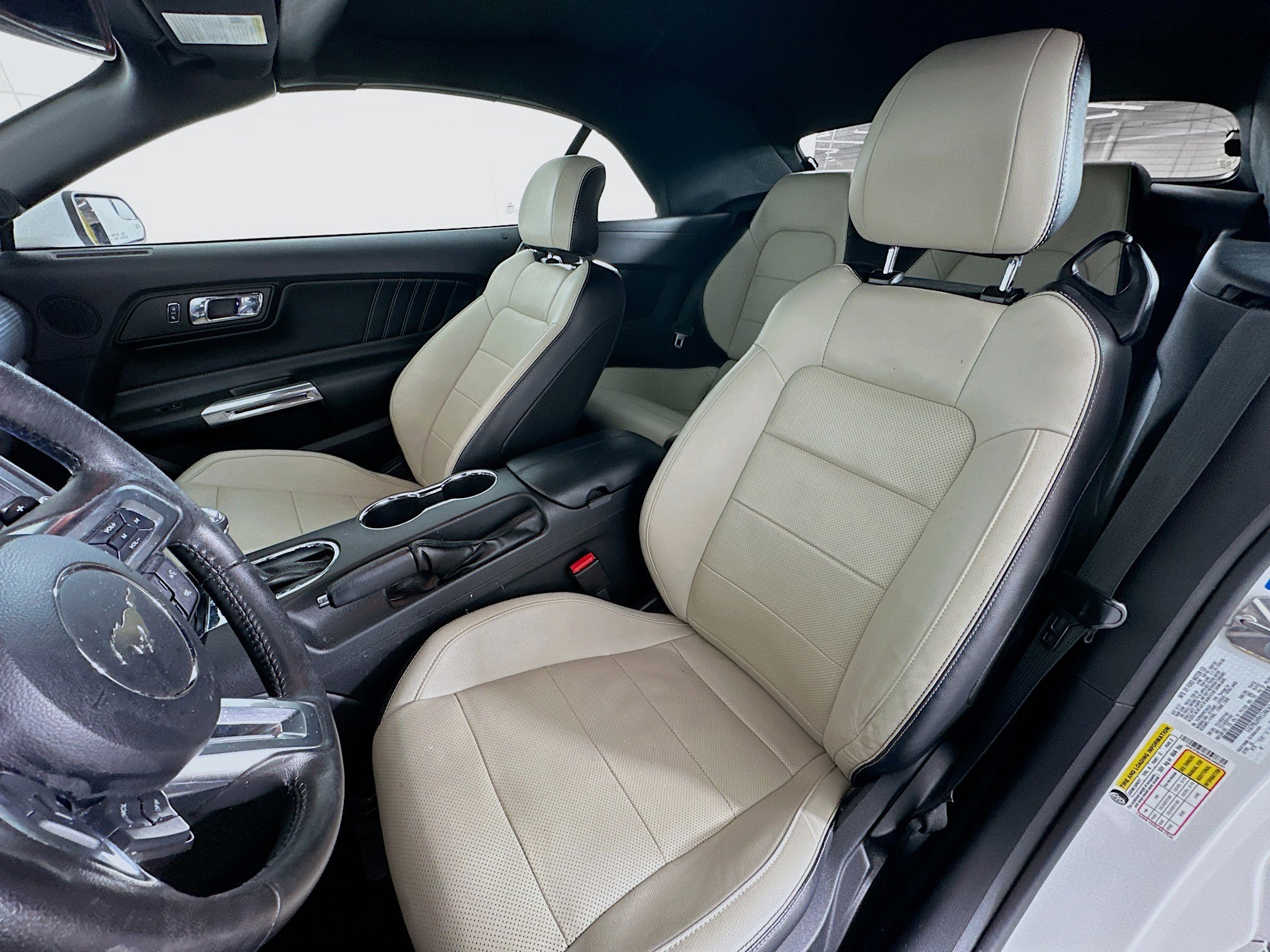 Used 2017 Ford Mustang Premium w/ Ecoboost Performance Package image 13