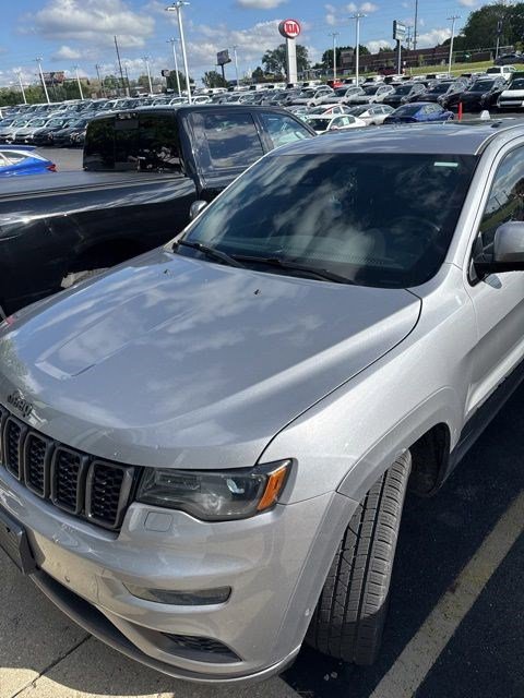 Used 2019 Jeep Grand Cherokee High Altitude AWD/4WD image 9