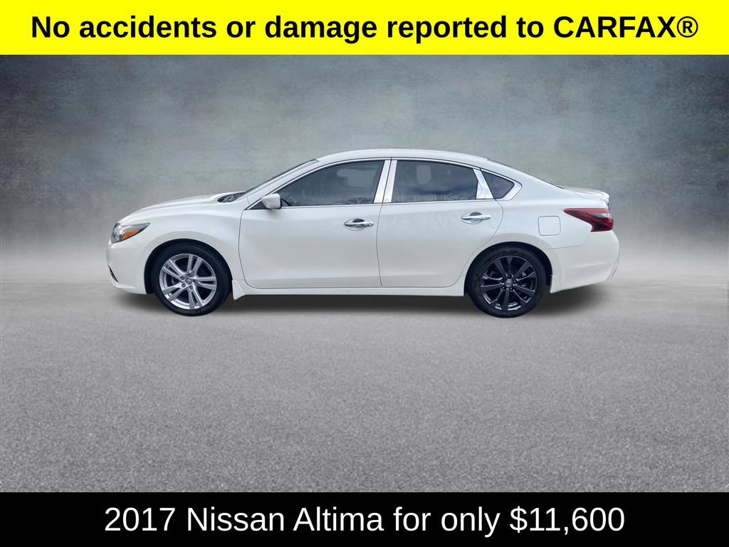 Used 2017 Nissan Altima 2.5 SR FWD image 2
