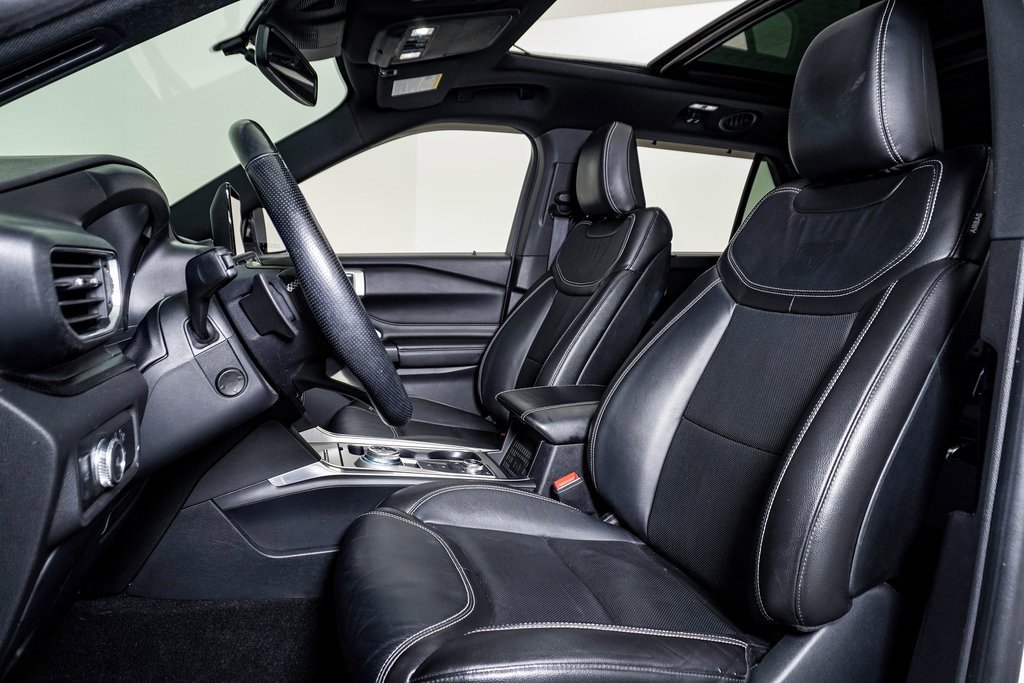 Used 2020 Ford Explorer ST w/ ST Street Pack image 18