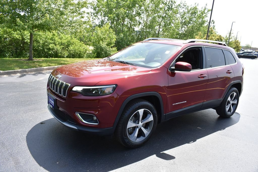 Used 2019 Jeep Cherokee Limited AWD/4WD image 9