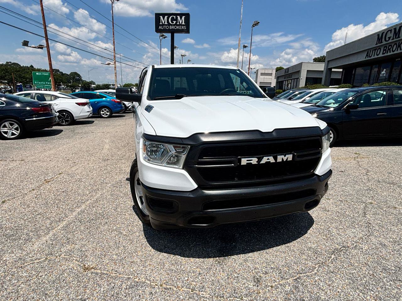 Used 2022 RAM 1500 Tradesman AWD/4WD image 3