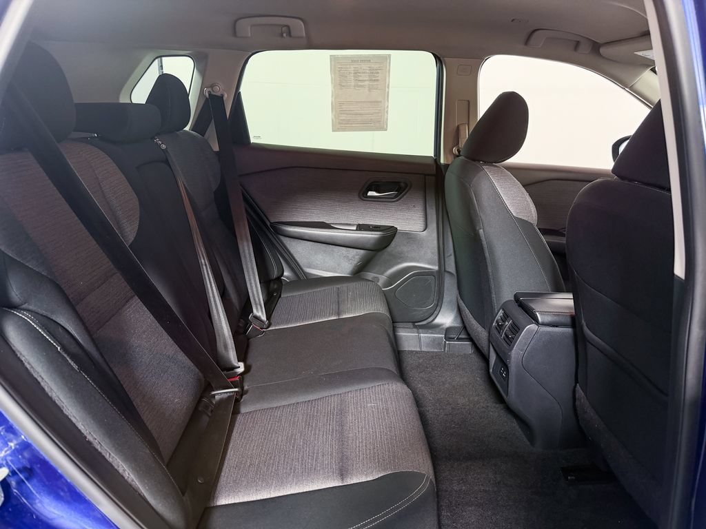 Certified 2023 Nissan Rogue SV FWD image 35