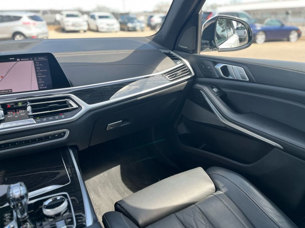 Used 2020 BMW X7 M50i image 13