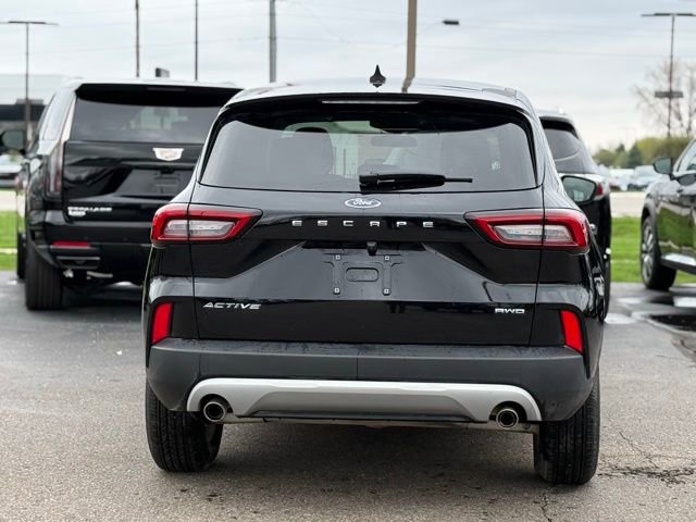 Certified 2024 Ford Escape Active AWD/4WD image 43