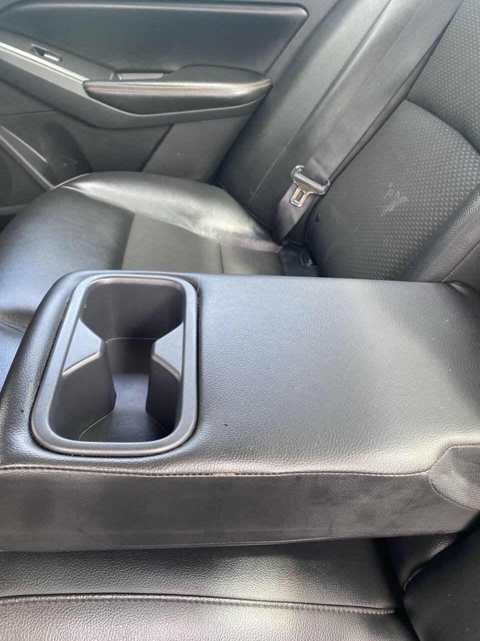 Used 2022 Nissan Altima 2.5 SR FWD image 16