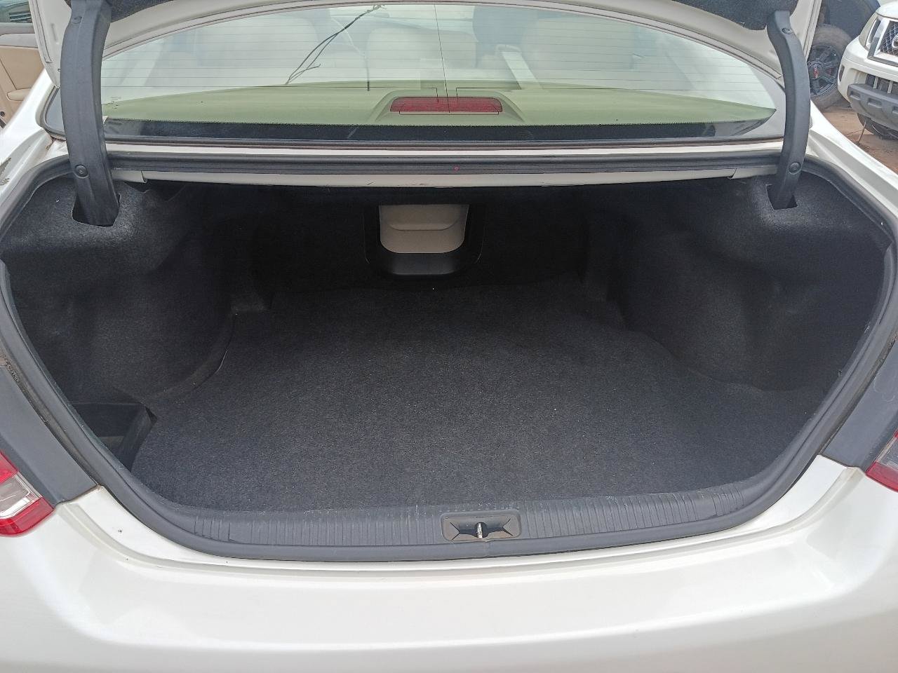 Used 2008 Toyota Avalon XLS FWD image 24